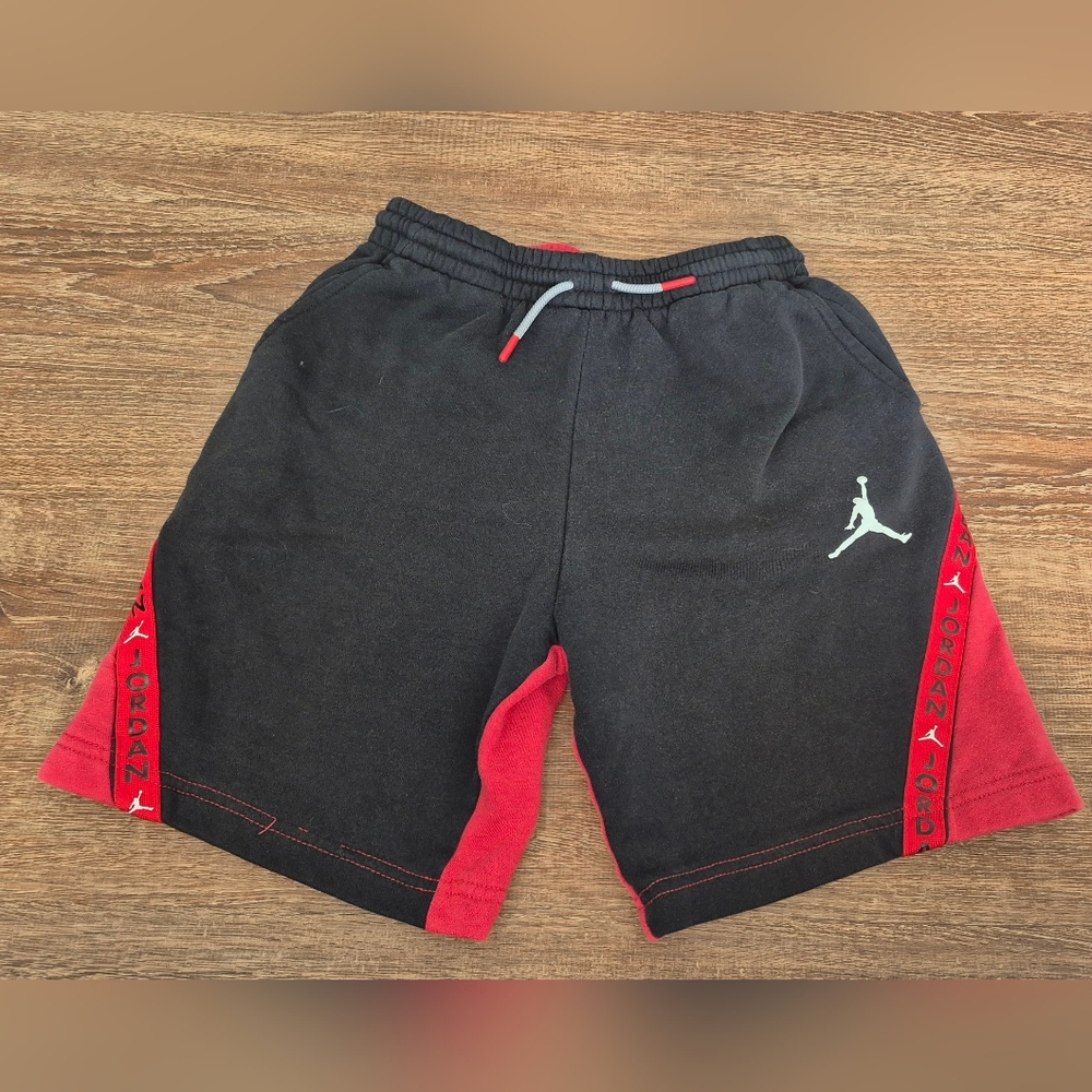 Jordan boys medium cotton shorts (note hem on second picture and tag removed)